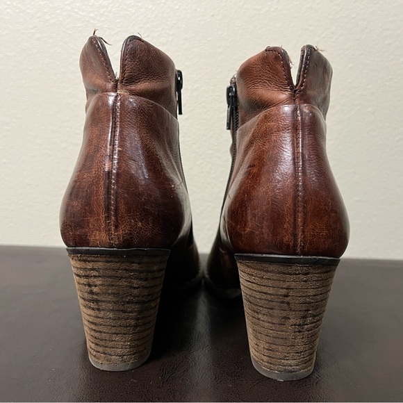 Paul Green Womens 7 UK 9US Booties Stella Stacked Heel Fashion Leather Classic - Picture 6 of 11